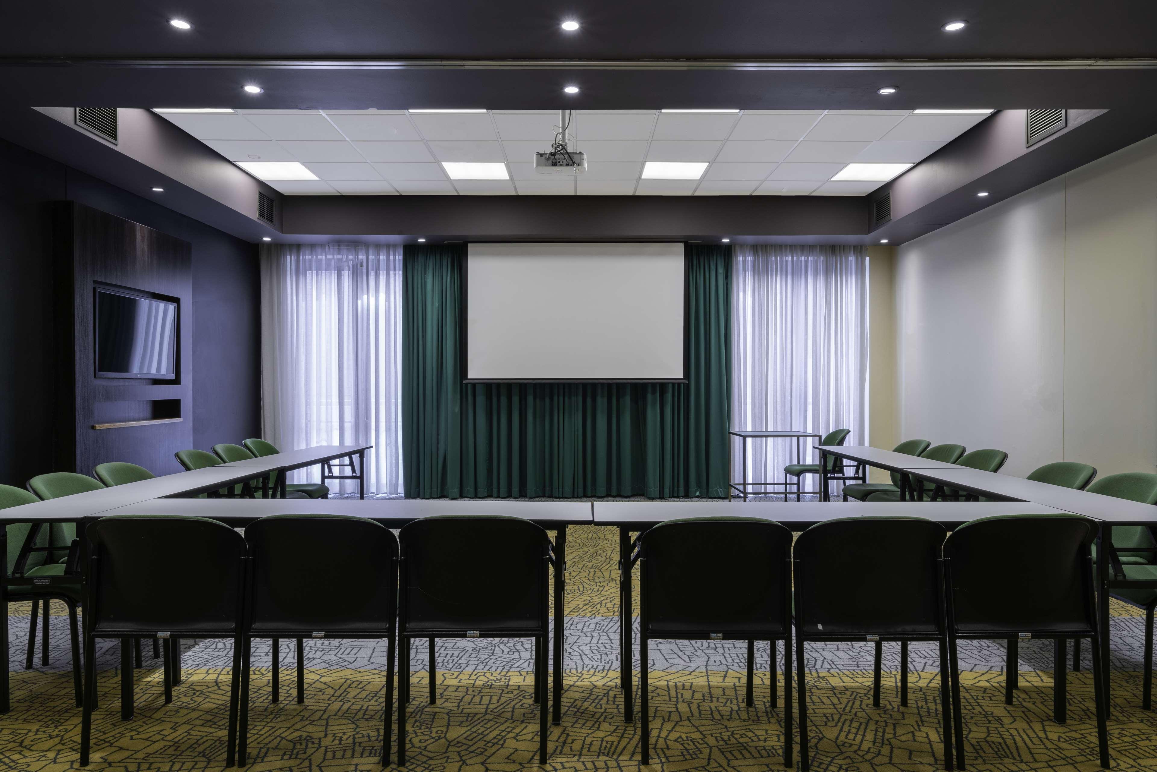 Hotel Park By Radisson Newlands
